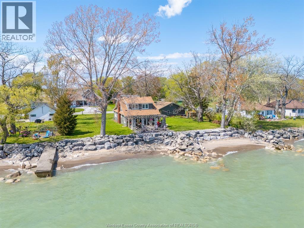 1465 HERITAGE ROAD