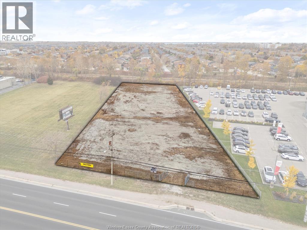 10982 TECUMSEH ROAD East