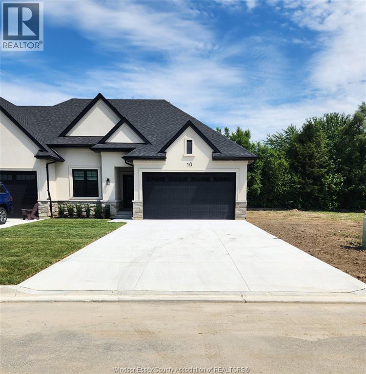 31 MULBERRY COURT